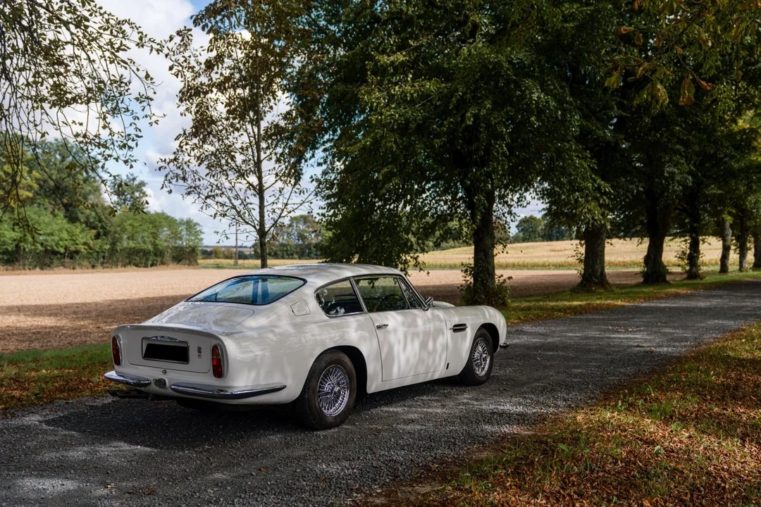 1967 Aston Martin DB6 - Image 6 of 30
