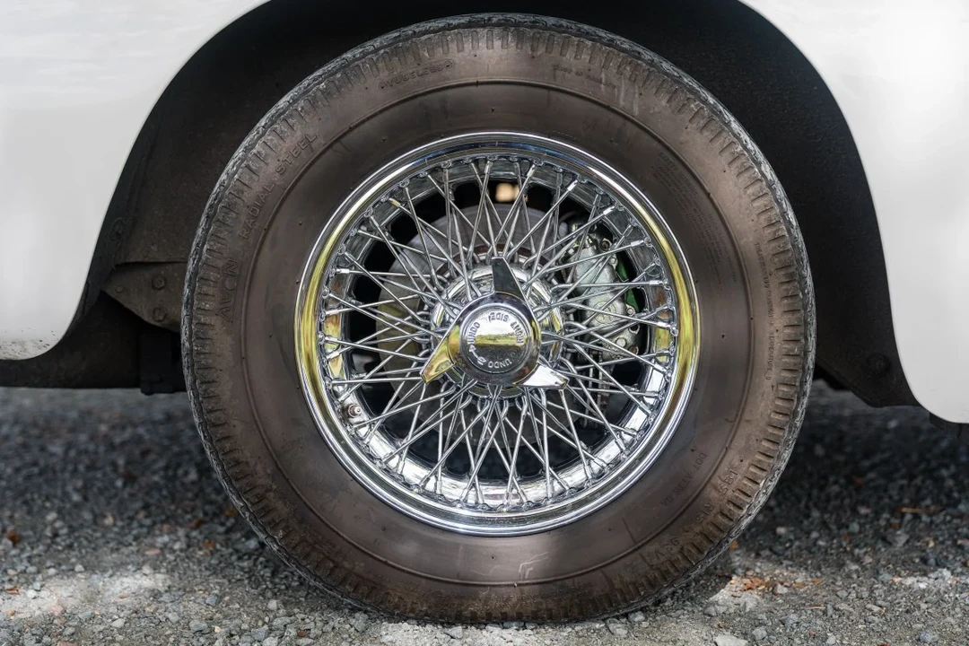 1967 Aston Martin DB6 - Image 19 of 30