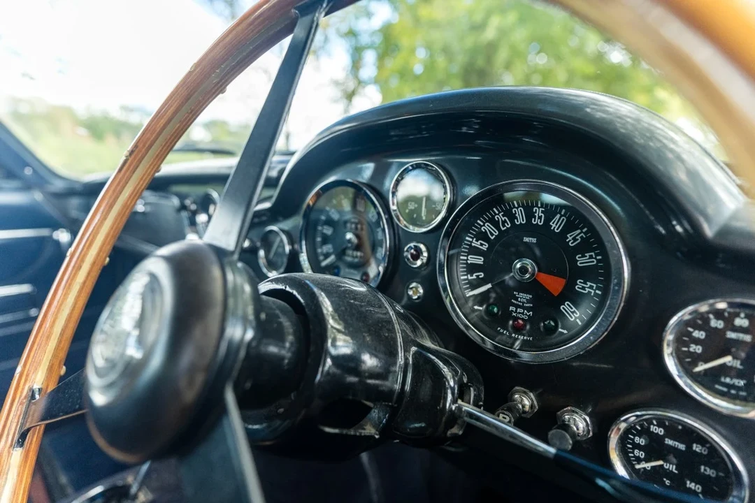 1967 Aston Martin DB6 - Image 29 of 30