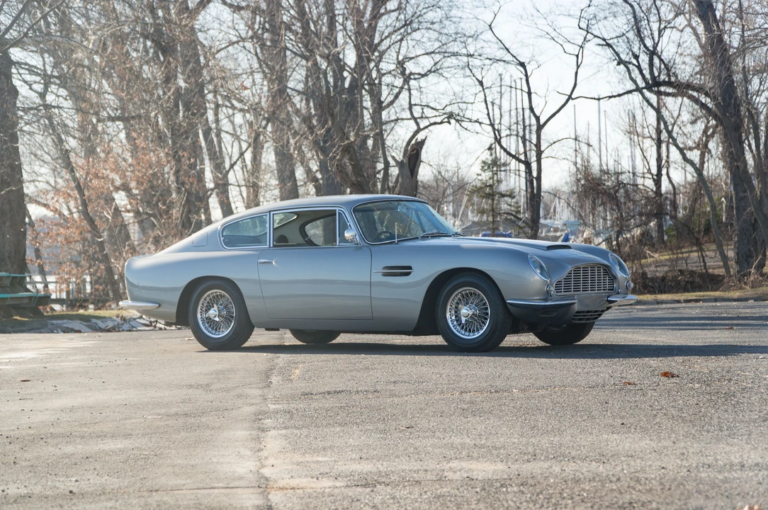 1967 Aston Martin DB6 - Image 7 of 30