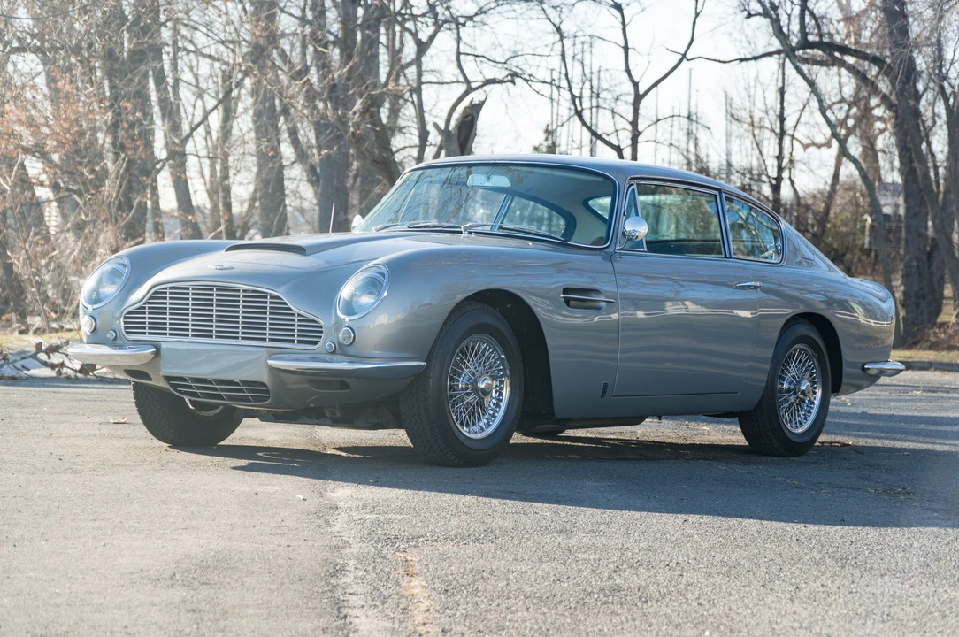 1967 Aston Martin DB6 - Image 29 of 30