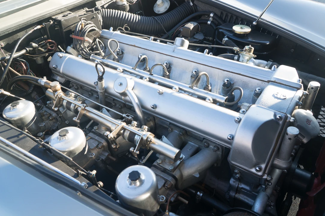 1967 Aston Martin DB6 - Image 18 of 30