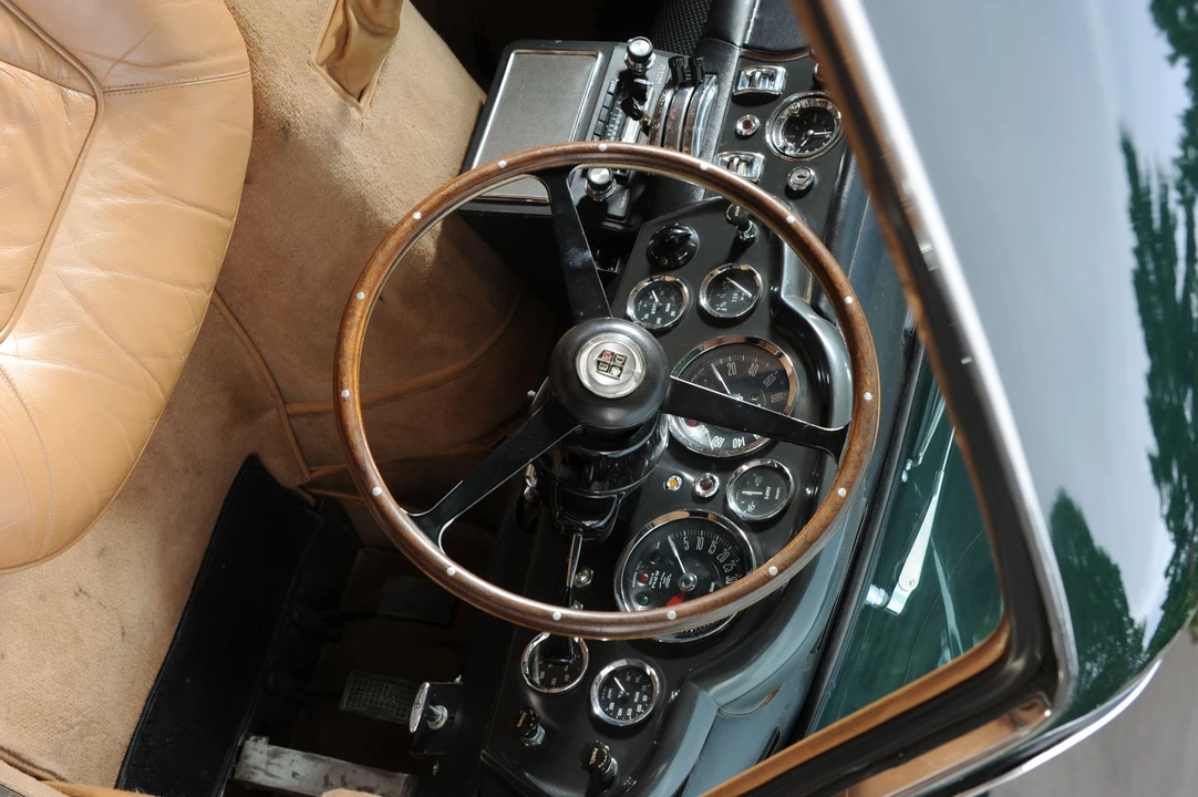 1967 Aston Martin DB6 - Image 3 of 8