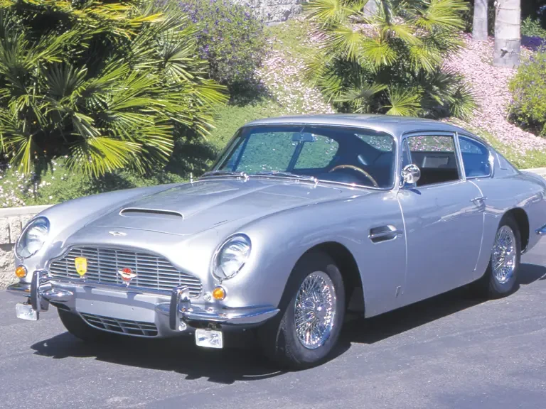 1967 Aston Martin DB6 - Image 2 of 2