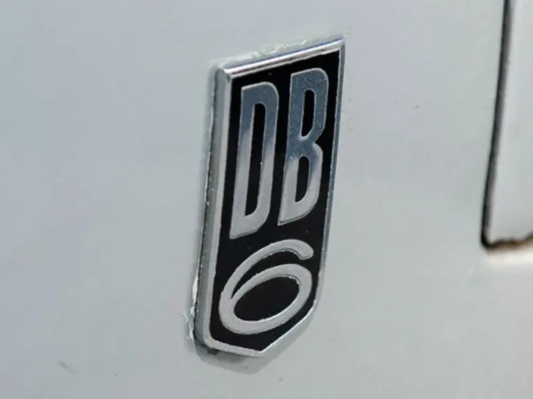 1967 Aston Martin DB6 - Image 6 of 12