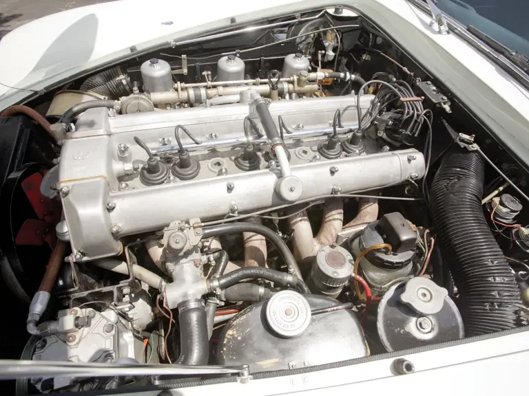 1967 Aston Martin DB6 - Image 25 of 25