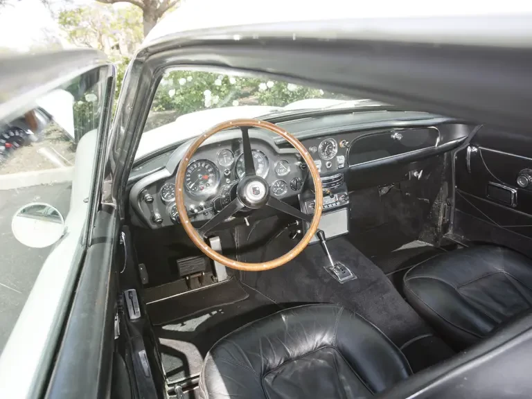 1967 Aston Martin DB6 - Image 5 of 25