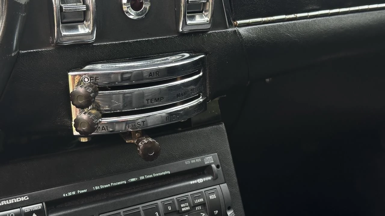 1967 Aston Martin DB6 - Image 27 of 31