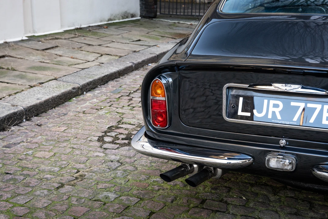 1967 Aston Martin DB6 - Image 25 of 31
