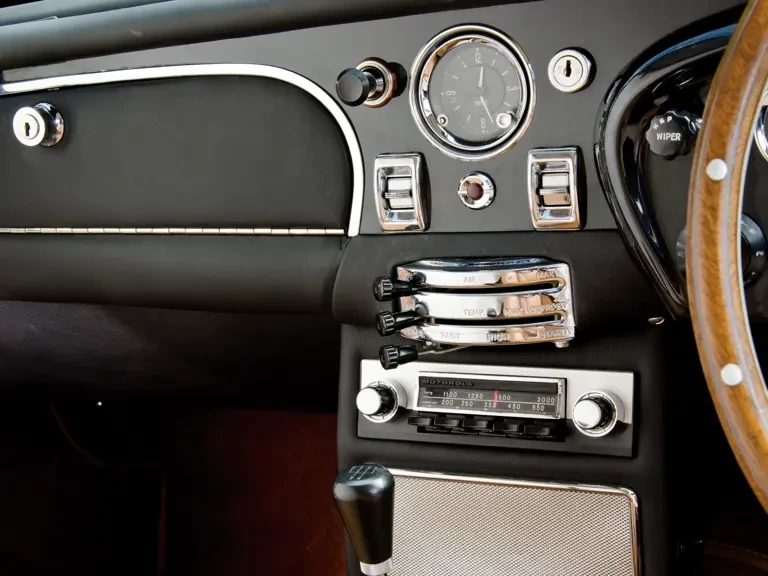 1967 Aston Martin DB6 - Image 16 of 25