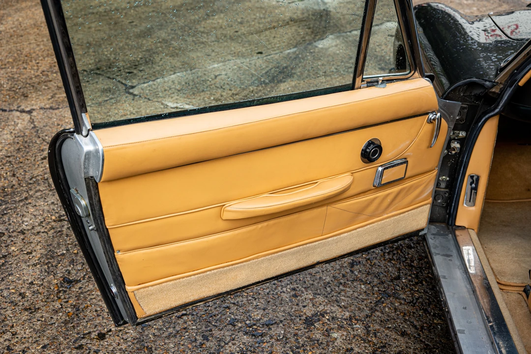 1967 Aston Martin DB6 - Image 12 of 25