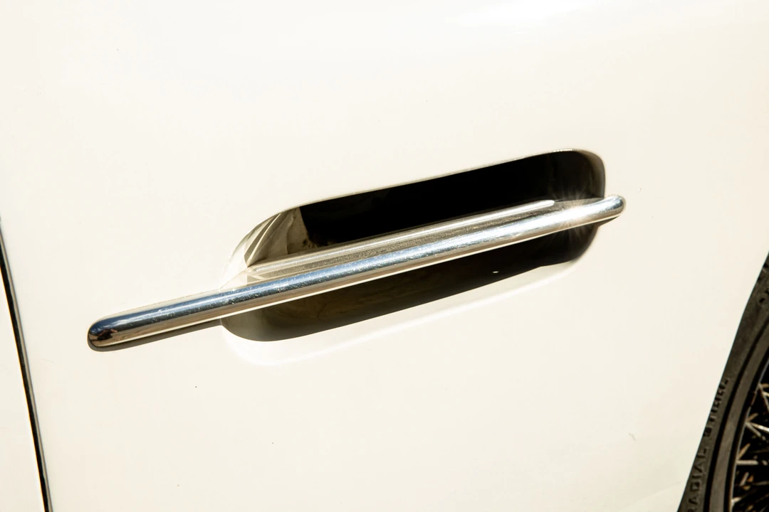 1967 Aston Martin DB6 - Image 6 of 26