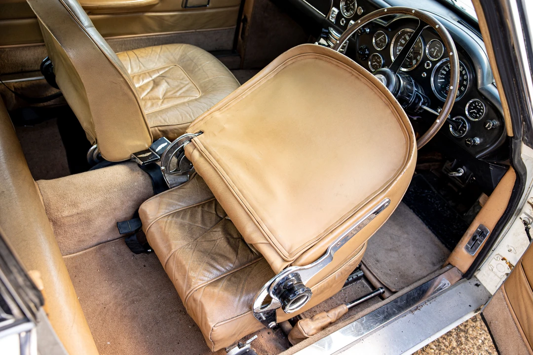 1967 Aston Martin DB6 - Image 16 of 26