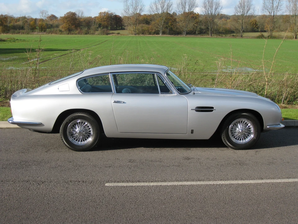 1967 Aston Martin DB6 - Image 6 of 7