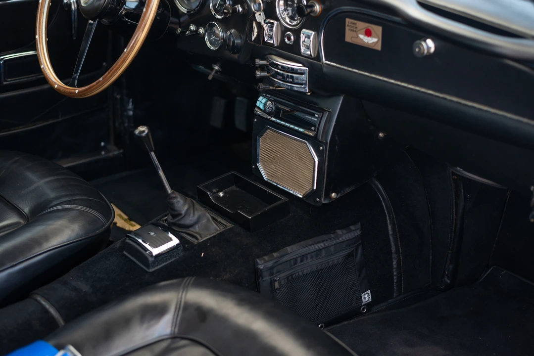 1967 Aston Martin DB6 - Image 7 of 31