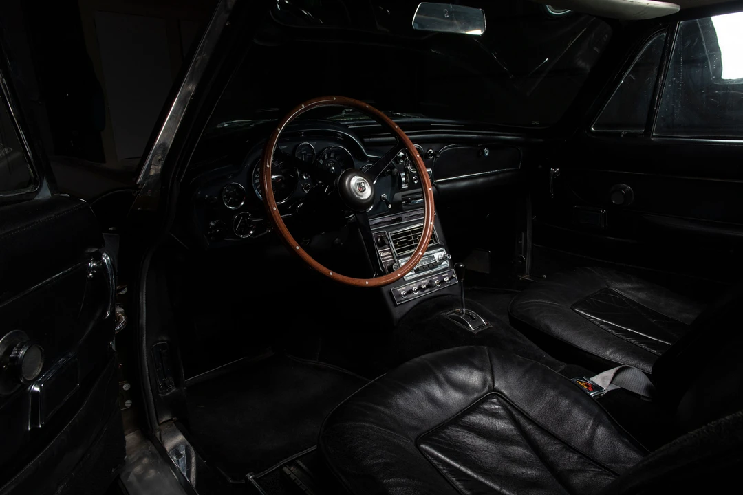 1967 Aston Martin DB6 - Image 24 of 31