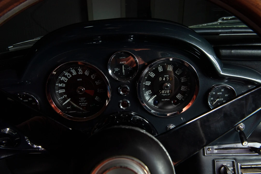 1967 Aston Martin DB6 - Image 27 of 31