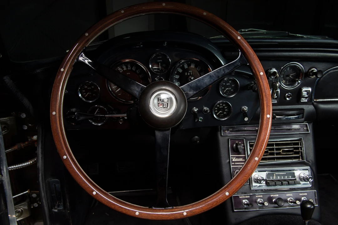 1967 Aston Martin DB6 - Image 26 of 31