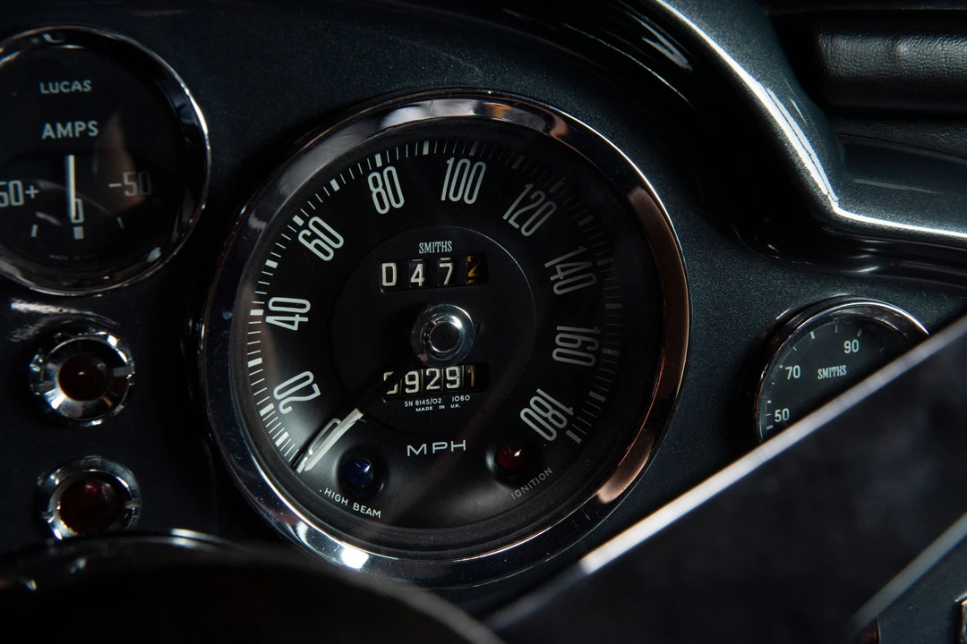 1967 Aston Martin DB6 - Image 29 of 31
