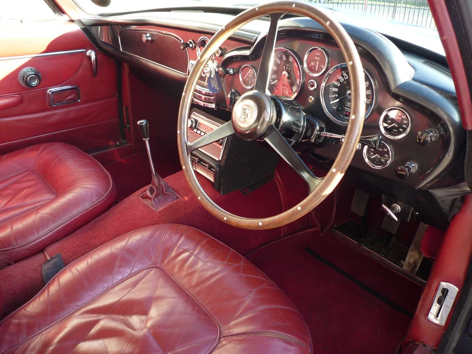 1967 Aston Martin DB6 - Image 4 of 5