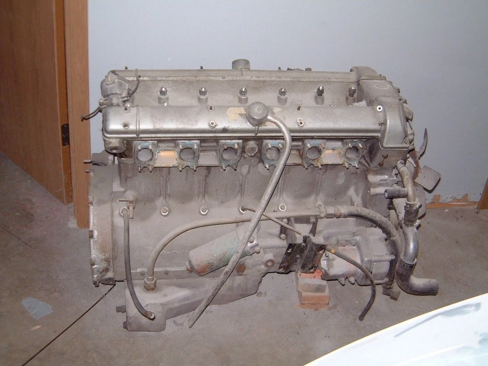 1967 Aston Martin DB6 - Image 23 of 31