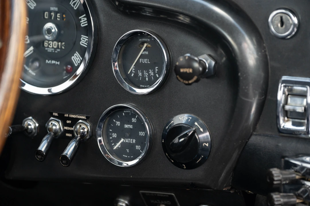 1967 Aston Martin DB6 - Image 21 of 31