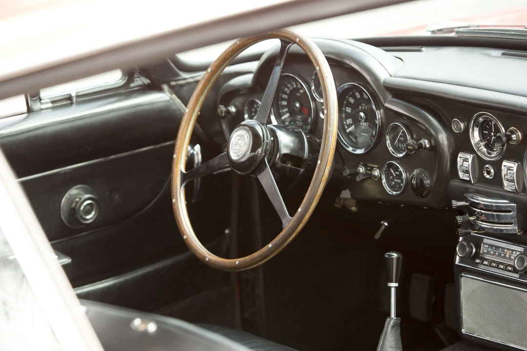 1967 Aston Martin DB6 - Image 17 of 21