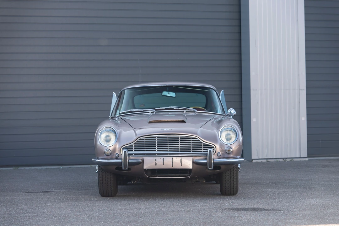 1967 Aston Martin DB6 - Image 3 of 31