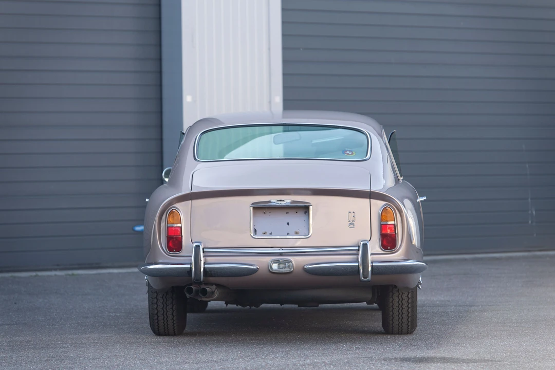 1967 Aston Martin DB6 - Image 5 of 31