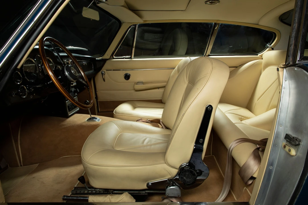 1967 Aston Martin DB6 - Image 6 of 31