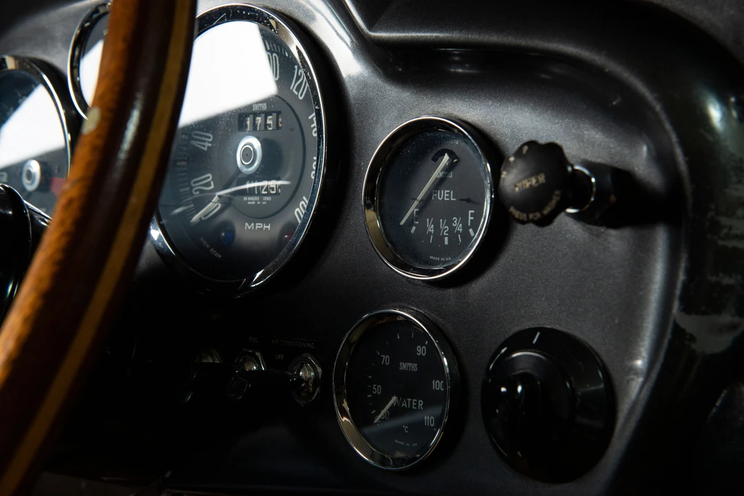 1967 Aston Martin DB6 - Image 18 of 31