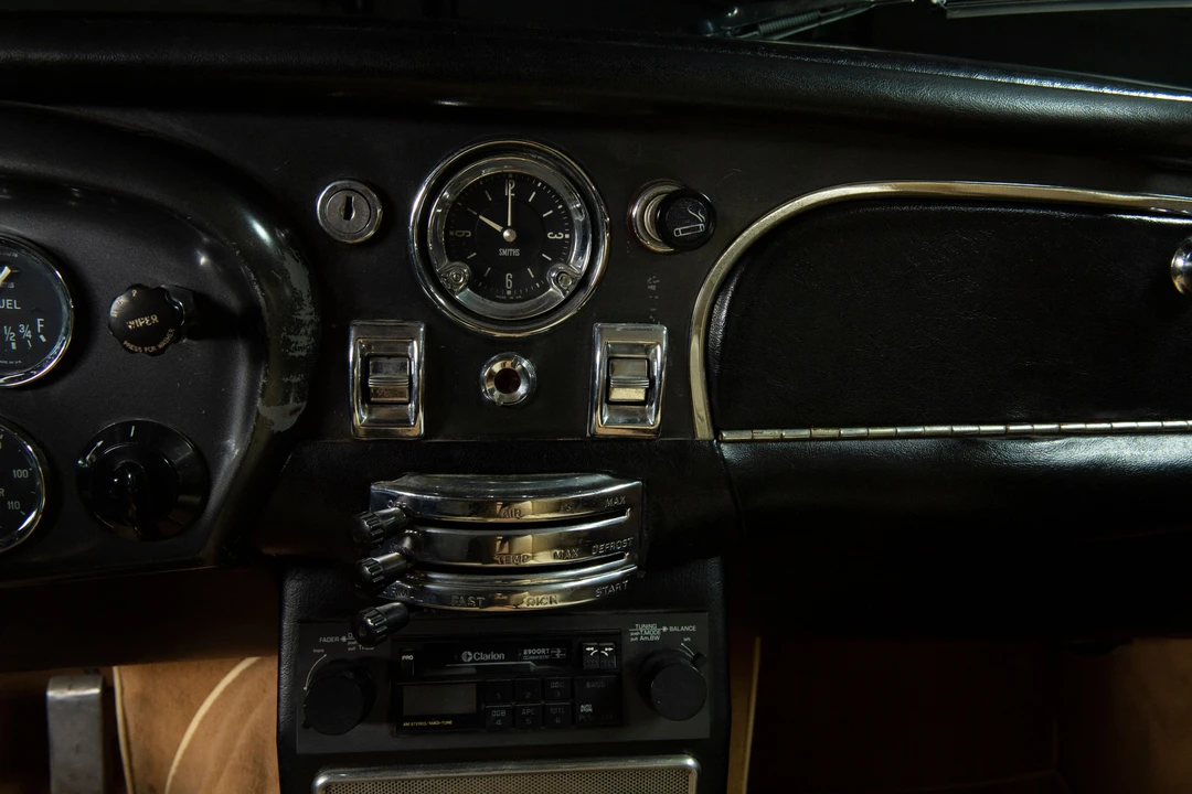 1967 Aston Martin DB6 - Image 11 of 31