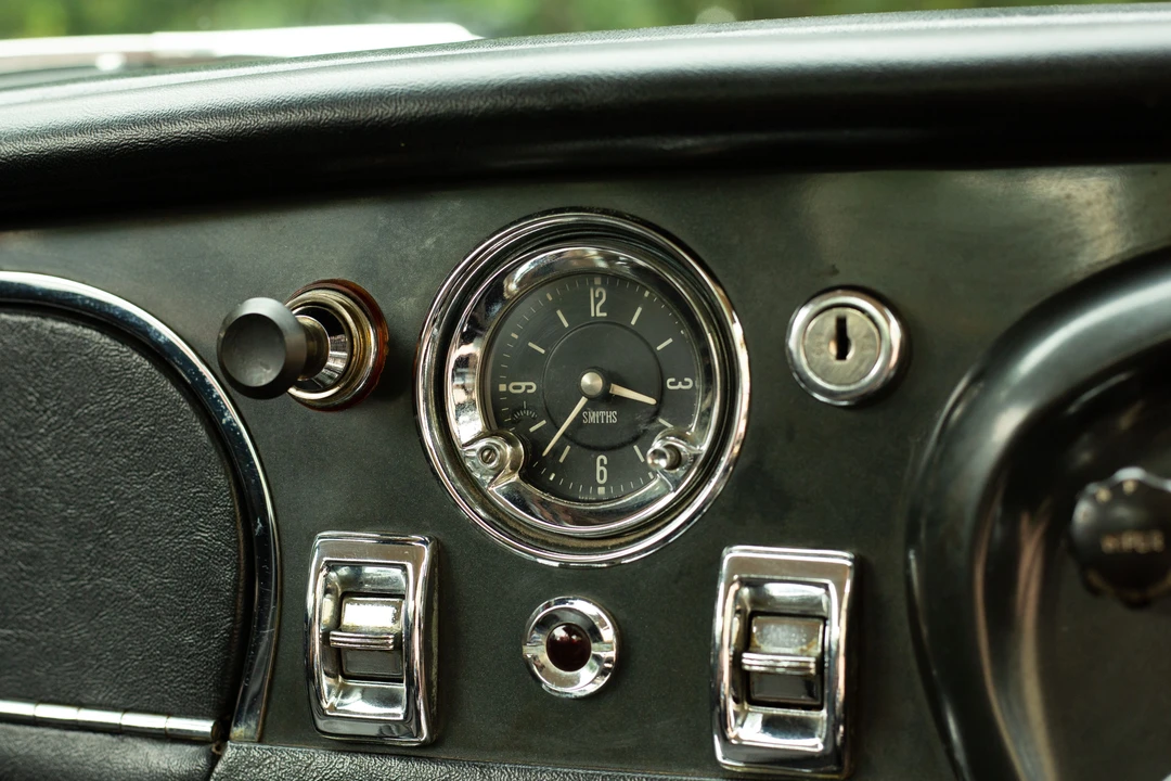 1967 Aston Martin DB6 - Image 22 of 31