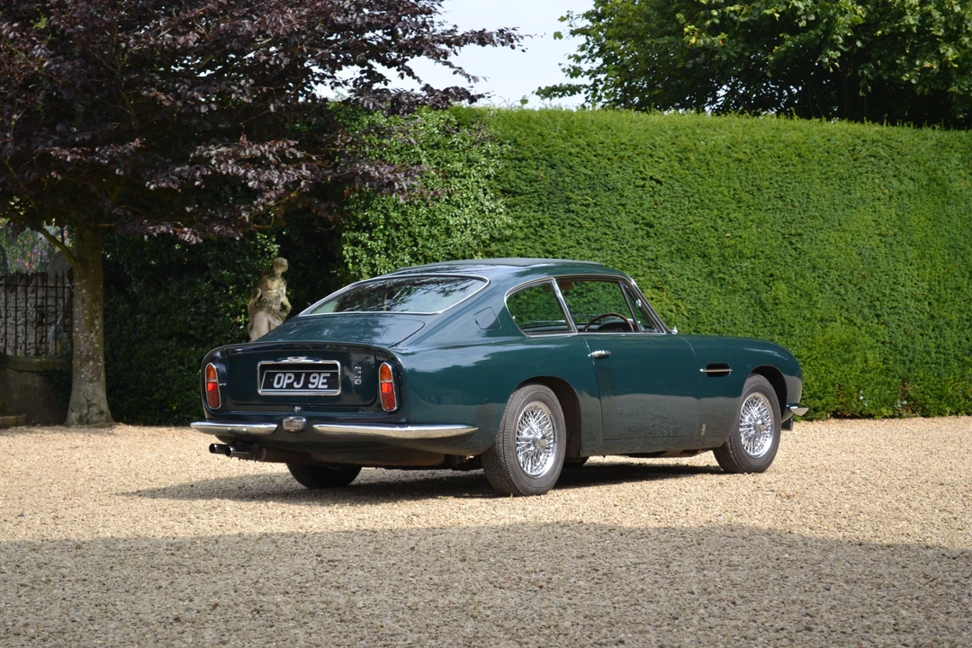 1967 Aston Martin DB6 - Image 7 of 10