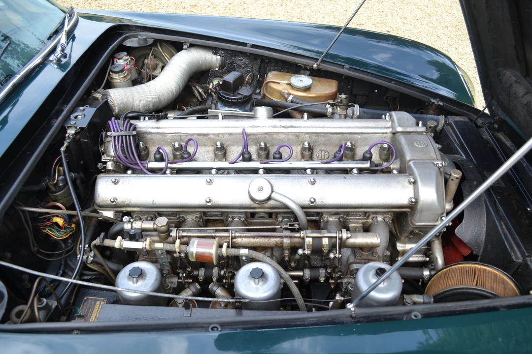 1967 Aston Martin DB6 - Image 4 of 10