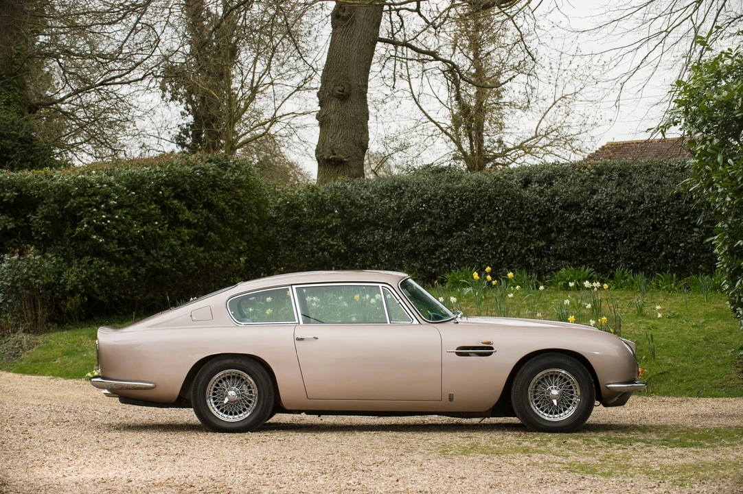 1967 Aston Martin DB6 - Image 6 of 23