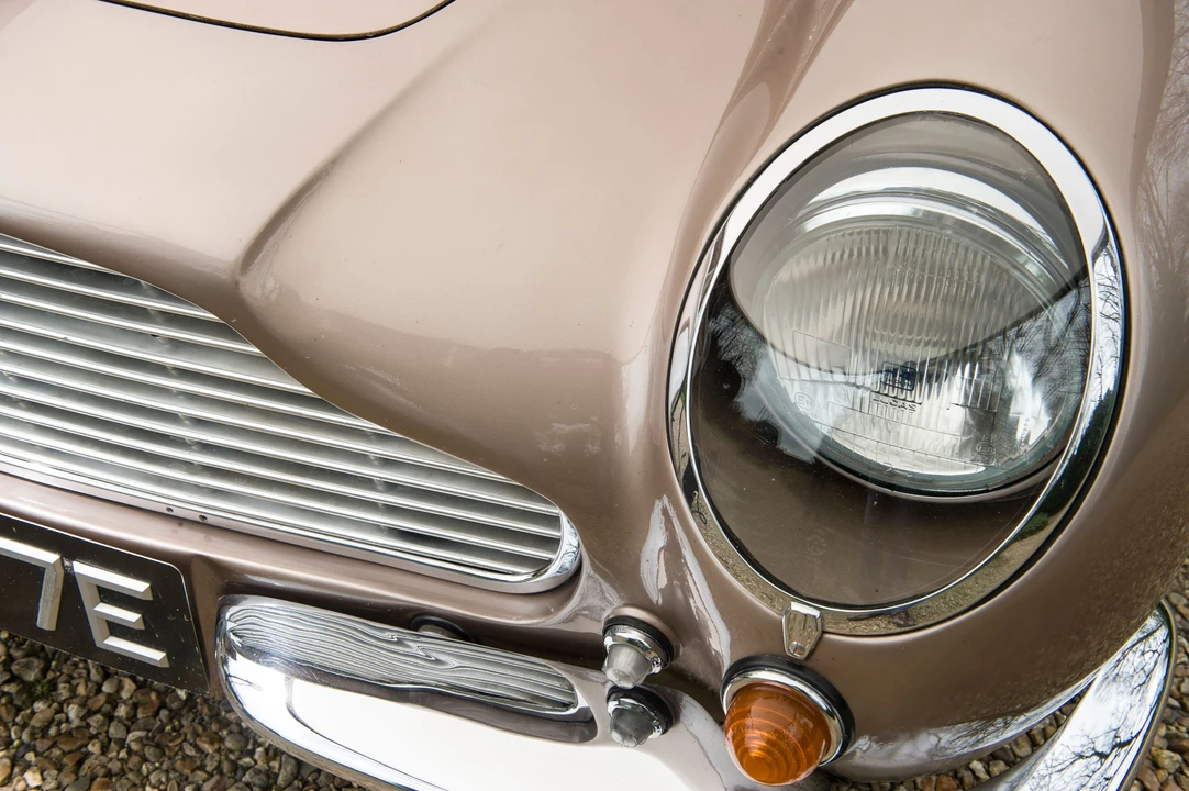 1967 Aston Martin DB6 - Image 12 of 23