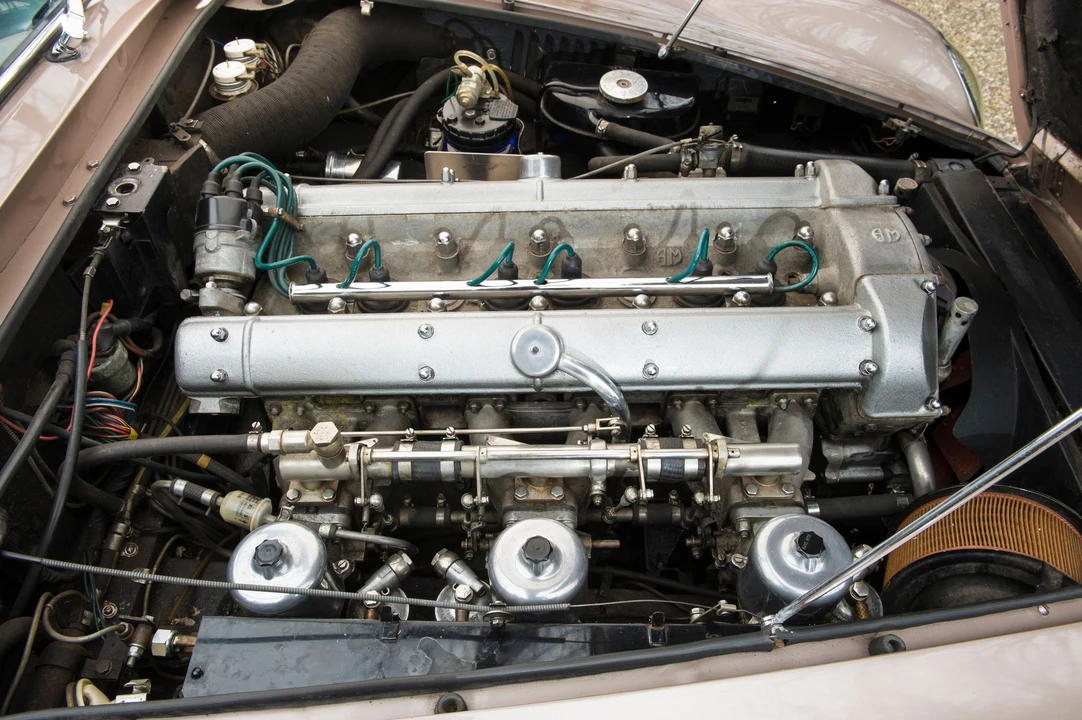 1967 Aston Martin DB6 - Image 18 of 23
