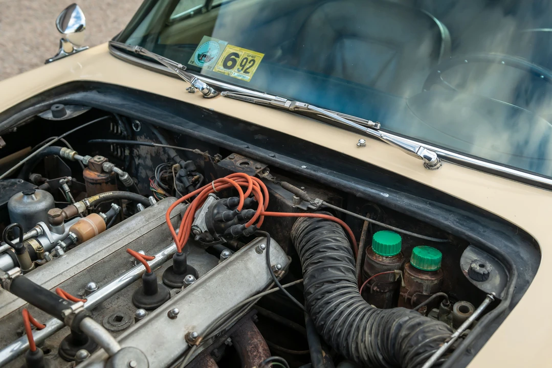 1967 Aston Martin DB6 - Image 8 of 31