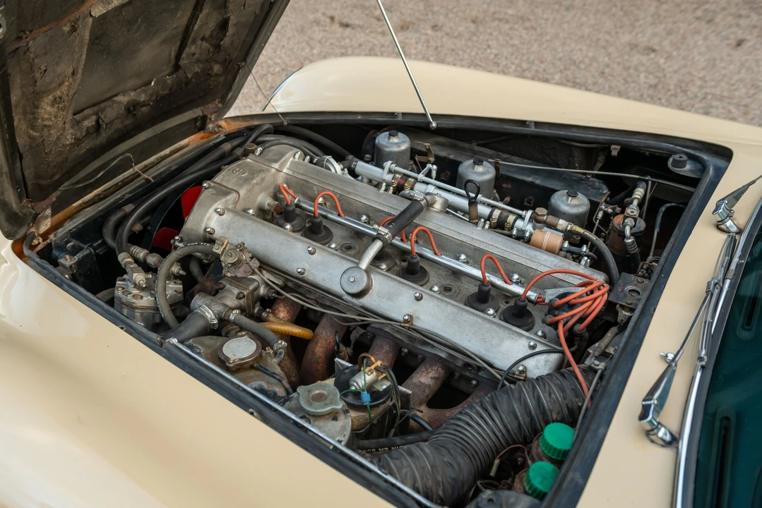 1967 Aston Martin DB6 - Image 12 of 31