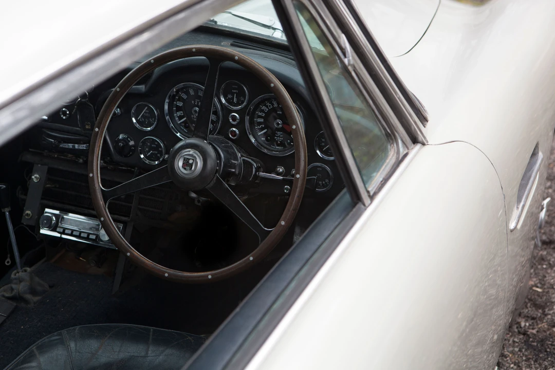 1967 Aston Martin DB6 - Image 13 of 31