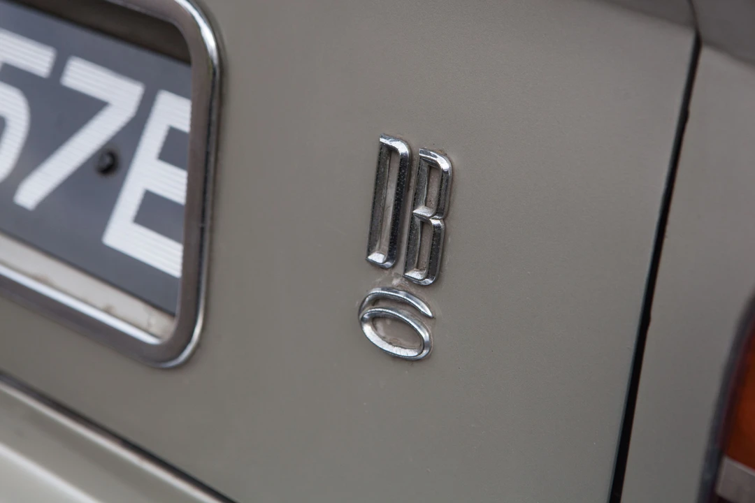 1967 Aston Martin DB6 - Image 9 of 31