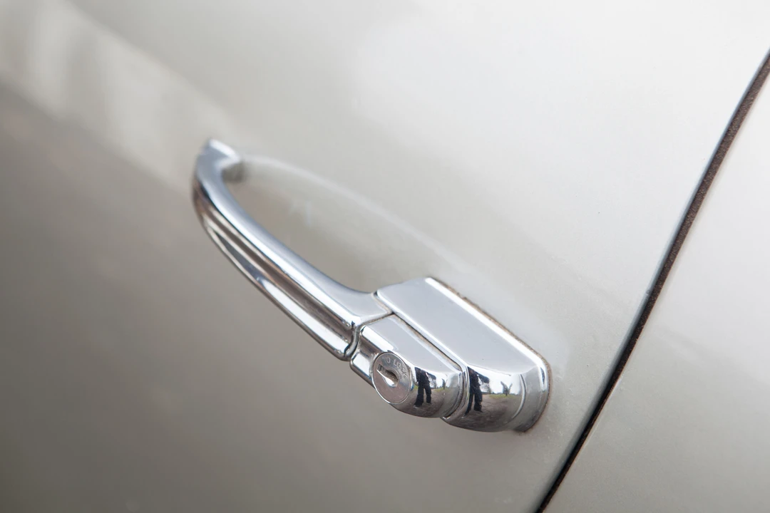 1967 Aston Martin DB6 - Image 12 of 31