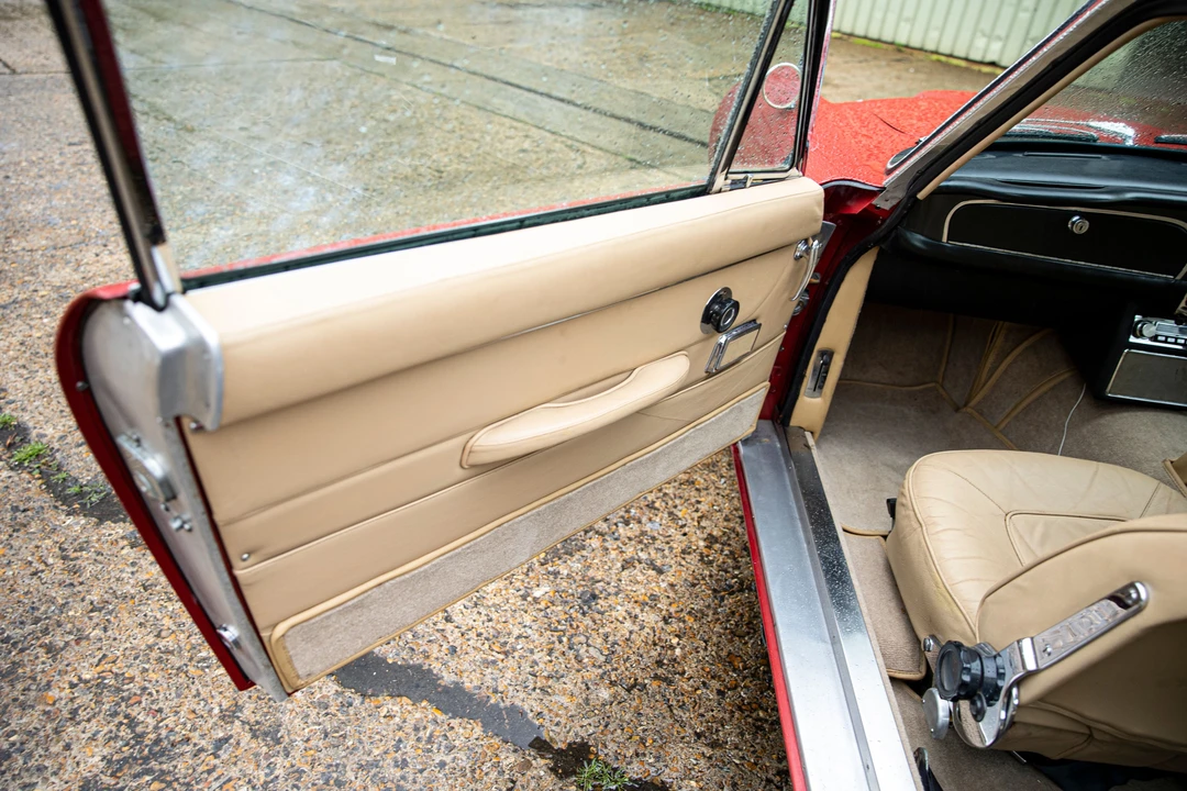 1967 Aston Martin DB6 - Image 26 of 31