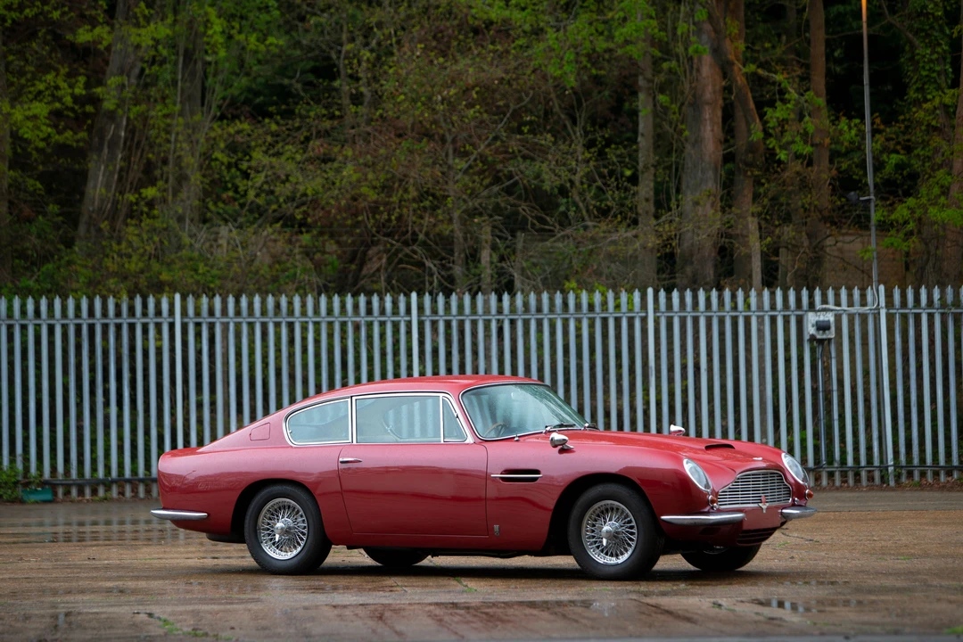 1967 Aston Martin DB6 - Image 13 of 31