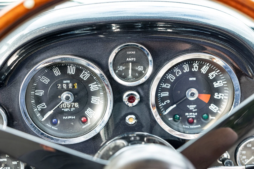1967 Aston Martin DB6 - Image 8 of 27