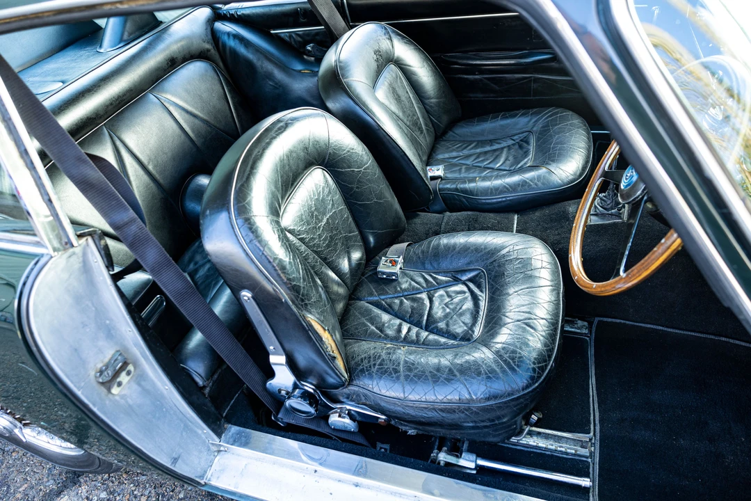 1967 Aston Martin DB6 - Image 28 of 31