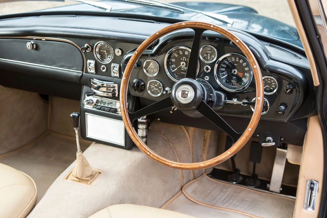 1967 Aston Martin DB6 - Image 26 of 31