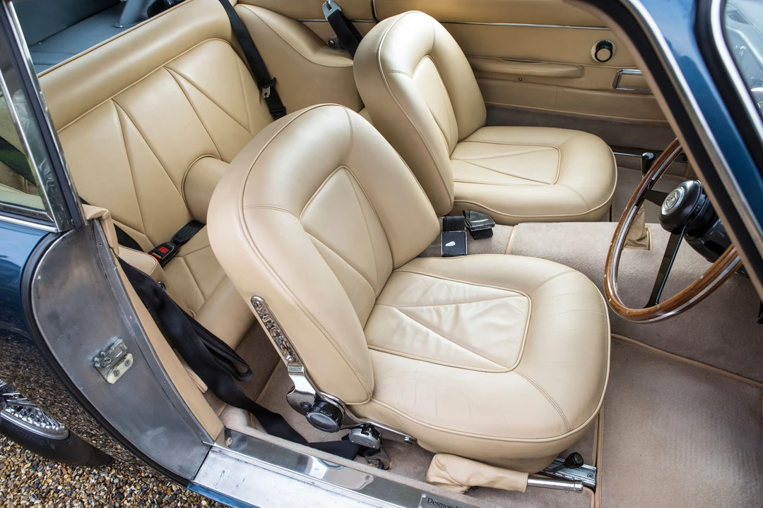 1967 Aston Martin DB6 - Image 18 of 31