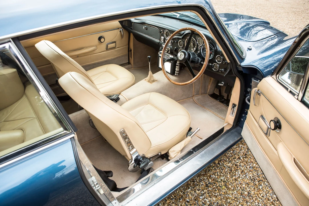 1967 Aston Martin DB6 - Image 28 of 31